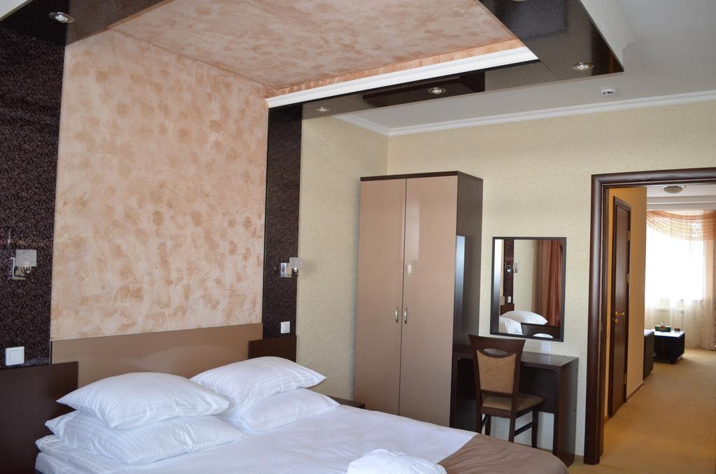 Mereke Hotel Оскемен Номер фото